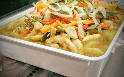 Zucchini e straccetti di pollo in carpione